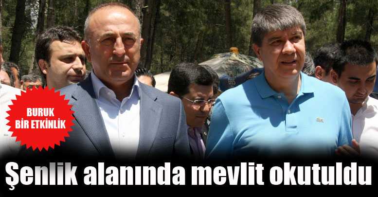 Şenlik alanında mevlit okutuldu