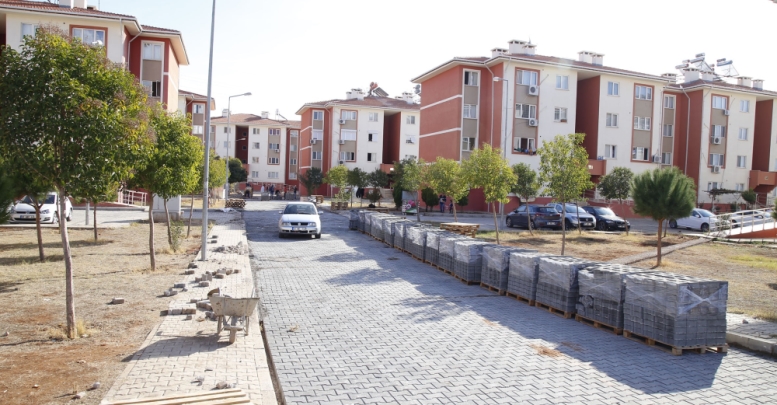 TOKİ'ye 2 bin 500 metrekare parke yol
