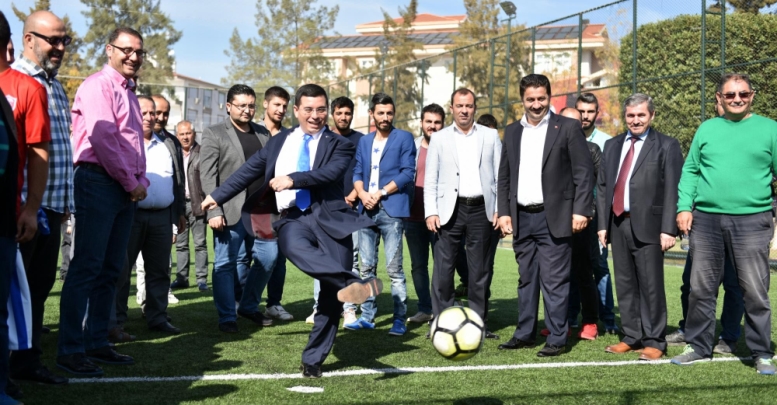 Tütüncü’den çocuklara müjde