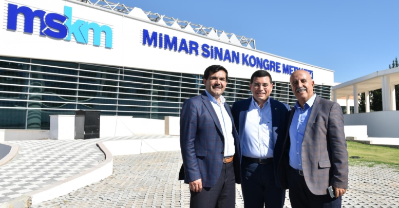 Tütüncü'ye hizmet kutlaması
