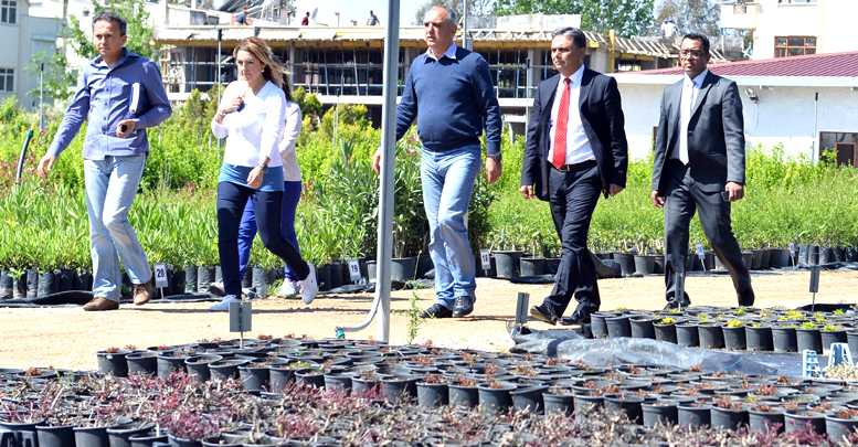 Ümit Uysal Park ve Bahçeleri denetledi