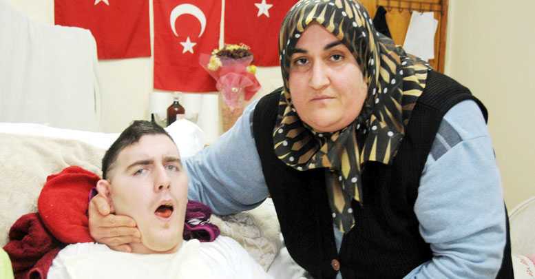 Umut ve Gülsüm anneye adres şoku
