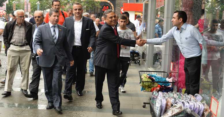Uysal’dan Kaleiçi esnafına ziyaret