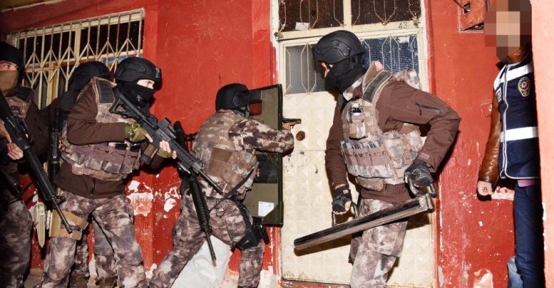 Uyuşturucu tacirlerine darbe
