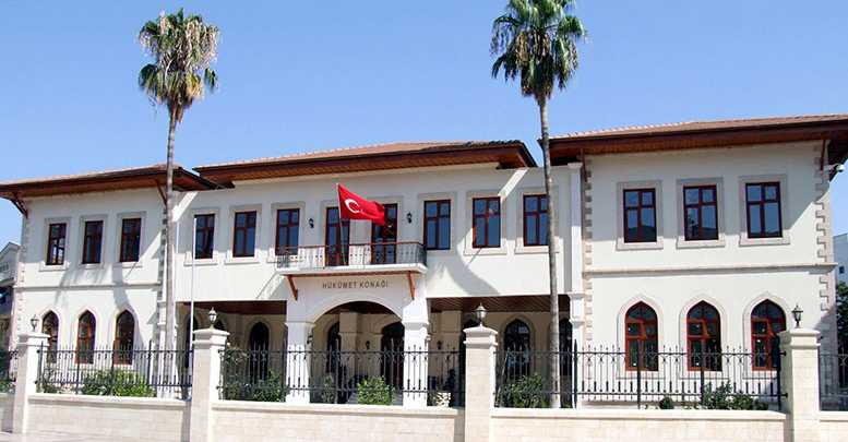 Valinin odasına seramik süsleme