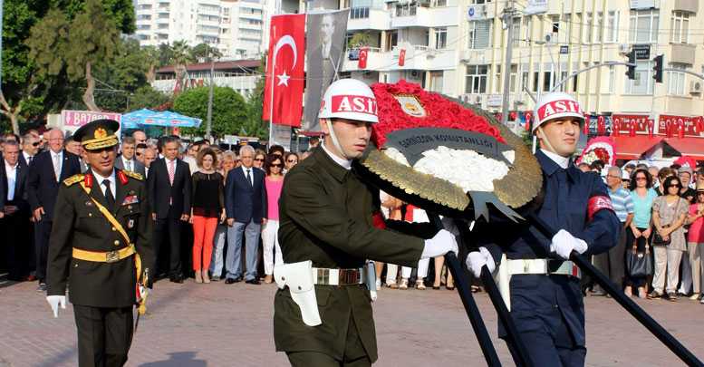 YİNE ÇELENK KRİZİ